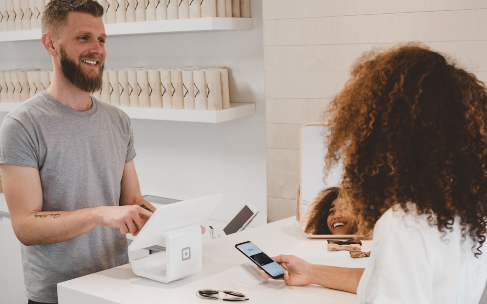 Retail counter and card payment — commerce and checkout experiences